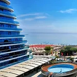 Apartment White Titanic Dolce Mare Navodari